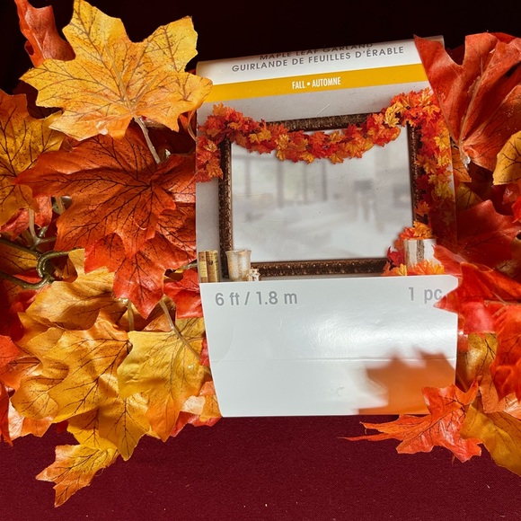Autumn Garlands - Picture 3 of 4